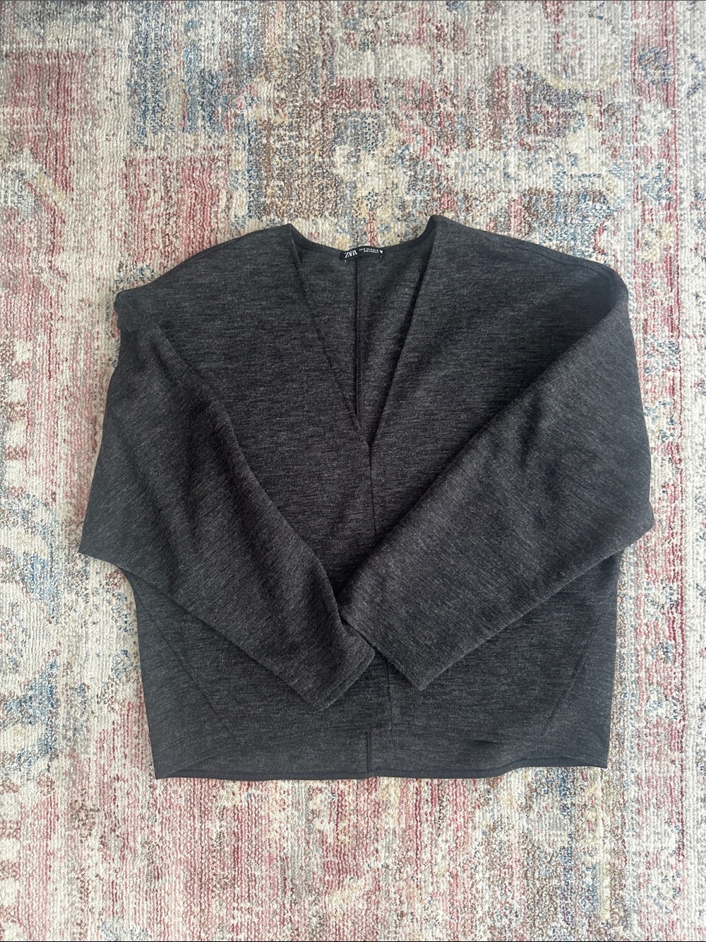 Zara Charcoal Gray V-Neck Knit Sweater-M
